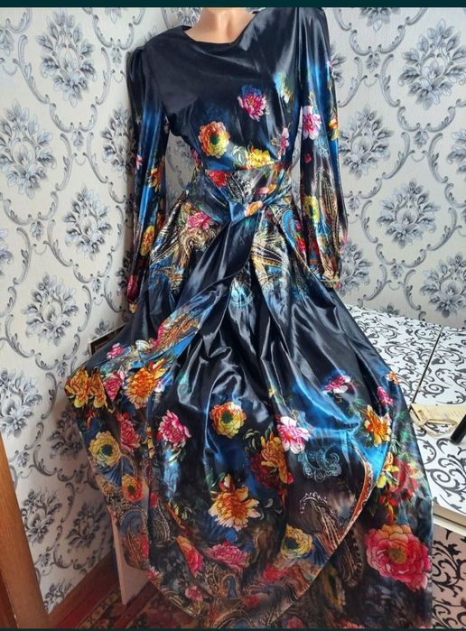 Для радостных моментов платье