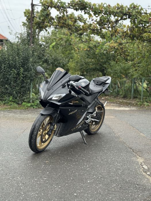 Yamaha YZF R125(A1)-2011