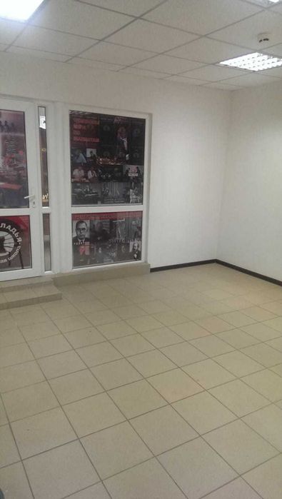 Коммерческое помещение в Степном-2.  Дешево!