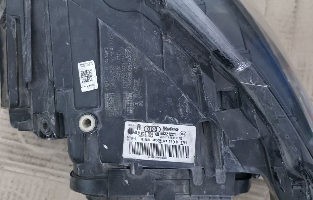 Far/ Faruri Audi Q7 4L facelift. Daylight LED.