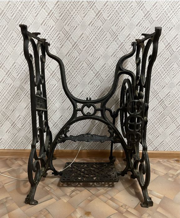 Продам станину от швейной машины