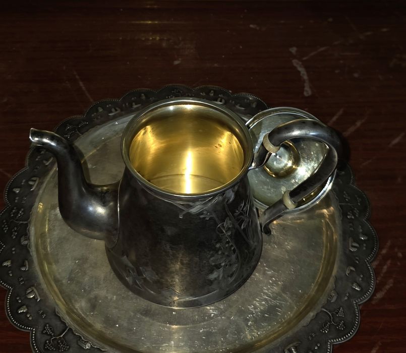 Царские Чайник и Молочник. Серебро 84 пробы. По Цене за 1 грамм