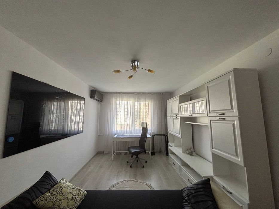 Proprietar apartament 2 camere 52 mp Dristor, NU colaborez cu agentii!