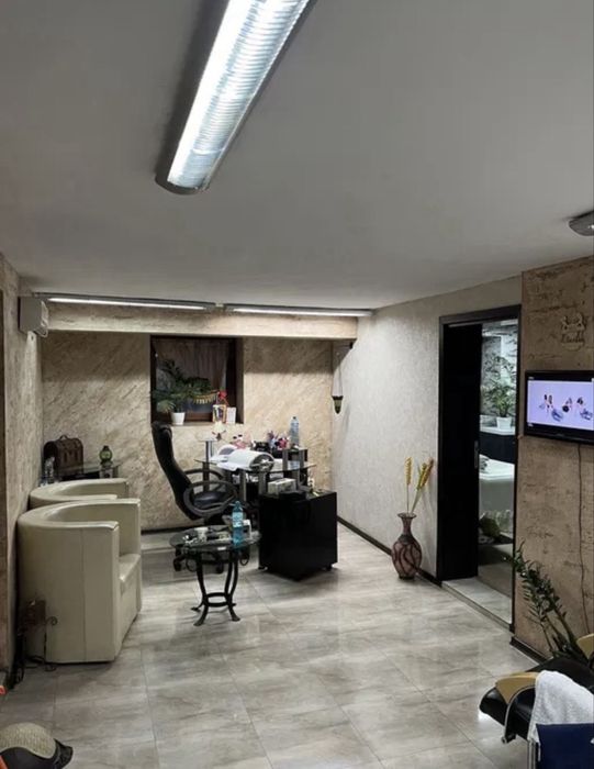 Дава се под наем  в с. Долно Черковище, Област Хасково -  кв.м за 65000 € - Снимка #1