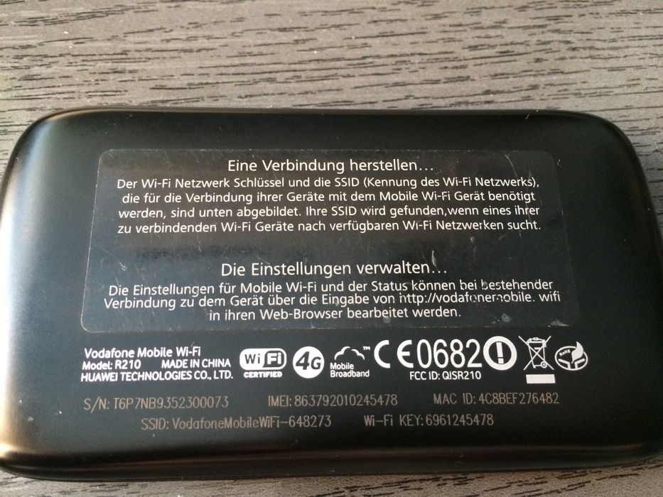 Hotspot mobil 4G Vodafone R210 functional si decodat.Cititi anuntul.