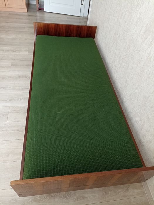 Продаю тахта (кушетка) б/у