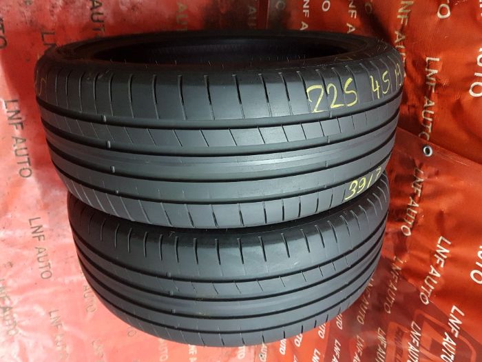 Anvelope de VARA - 225/45/19 - Dunlop - 7.62 MM - DOT 3617 RSC !