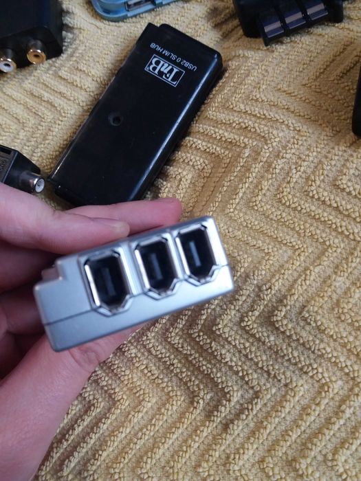 електроника лот 40лв всичко