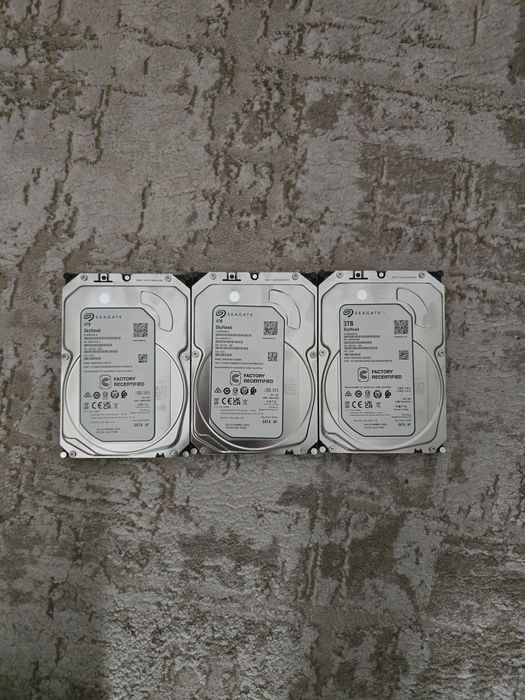 Harddisk segate skyhawk 4tb noi