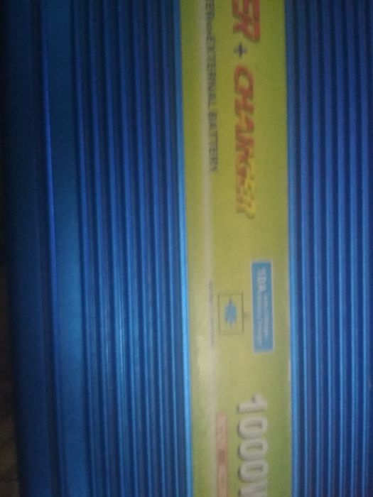 Инвертер + зарядное 1000w 10A