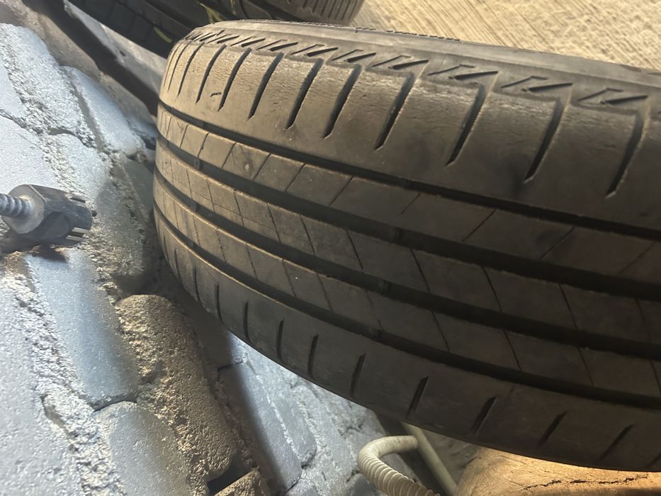 Летни гуми bridgestone 205/60 R16