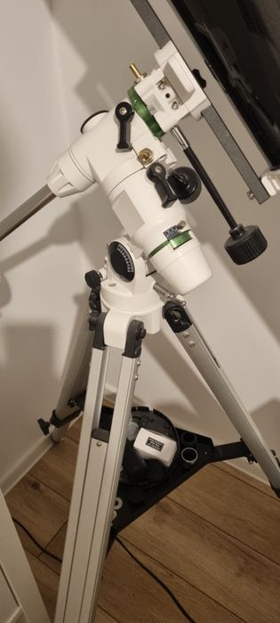 Telescop Newton SkyWatcher Explorer 150/1000 NEQ3