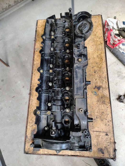 Капак клапани BMW N57D30