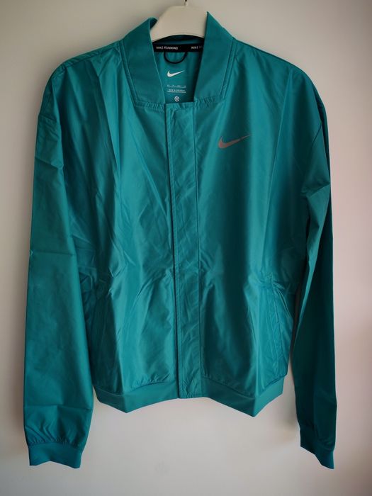 Дамско яке Nike Swoosh Run Jacket