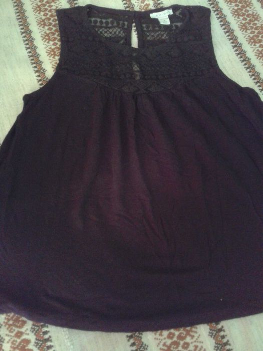 Продавам дамски блузи