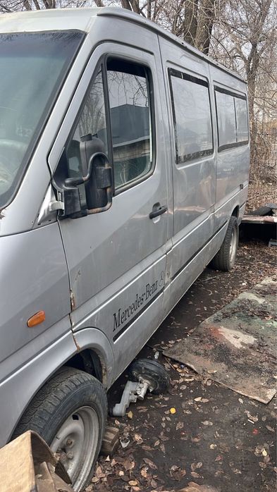 Mercedes Sprinter W903