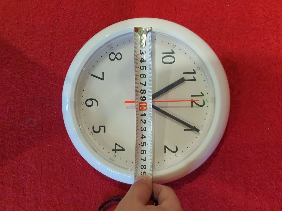 Стенен часовник 23,5см