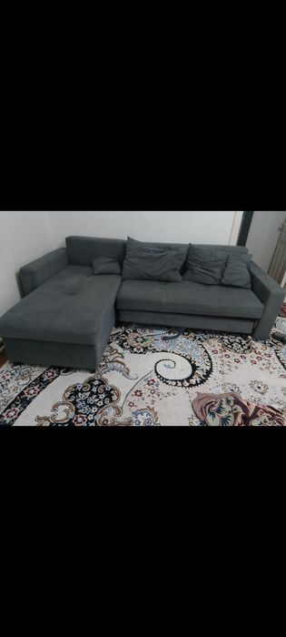 Диван,для кормления стол,качелья,