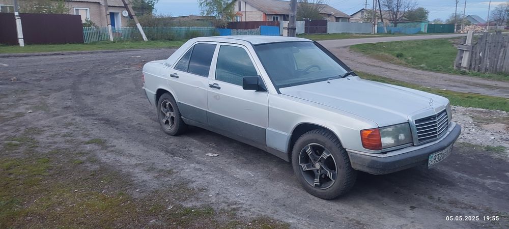 Продам Мерседес 190