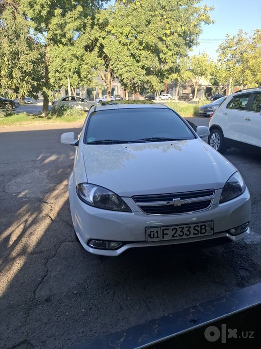 Продаю chevrolet Jentra avtomat