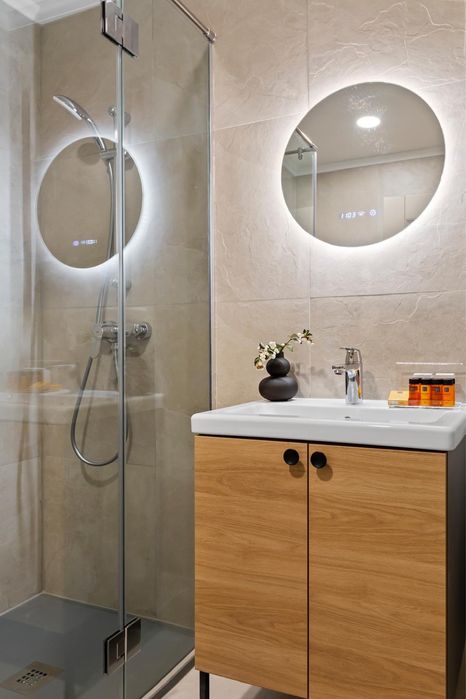 Predare camera camin privat