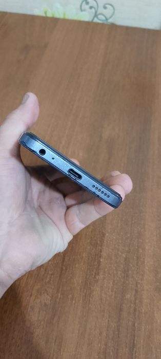 Продам Tecno Spark go 2024