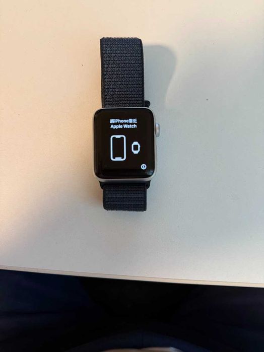 Apple Watch Series 3 42 мм