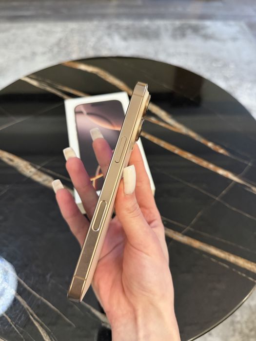 Iphone 16 pro, 256 гб