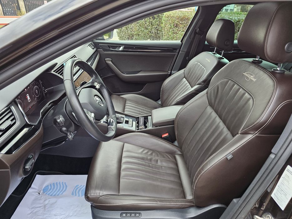 Skoda Superb L&K IV Hibrid