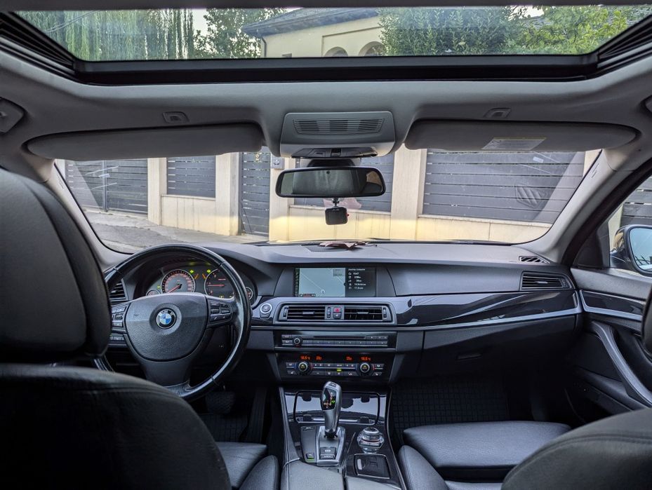 BMW 520D, Piele, BiXenon, HUD, 4 butoane, Navi Pro, Panorama, Automat!