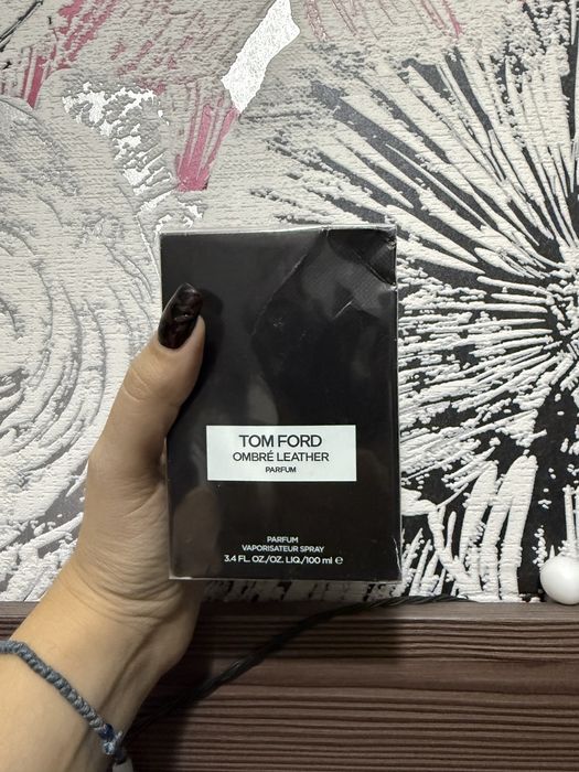 Продам духи Tom Ford Ombre Leather