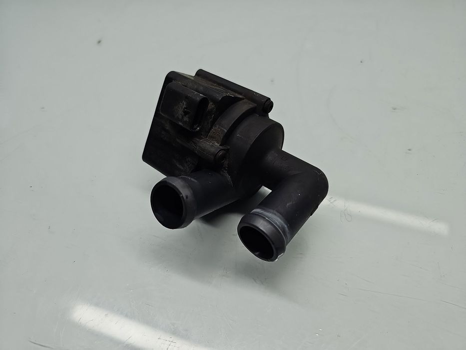 Pompa recirculare apa Bmw 3 (F30) [Fabr 2012-2017] 9230234-01 2.0 N47D