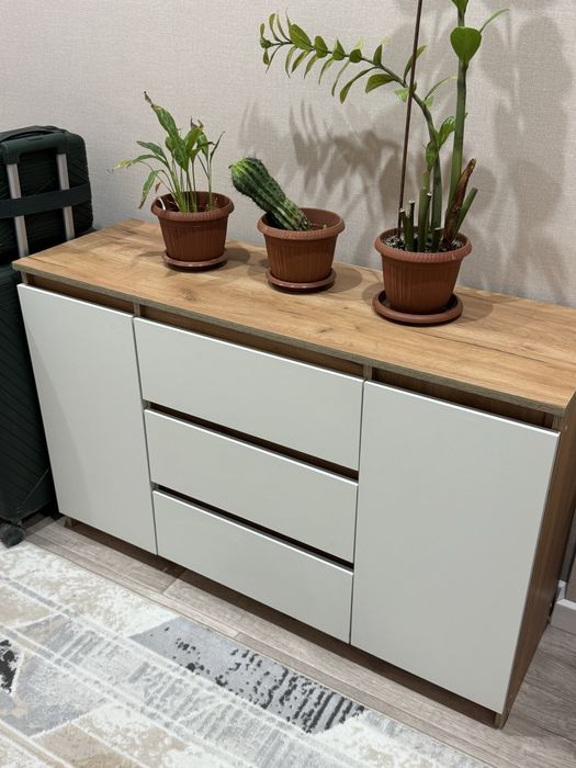 Комод шкаф в отличном состоянии