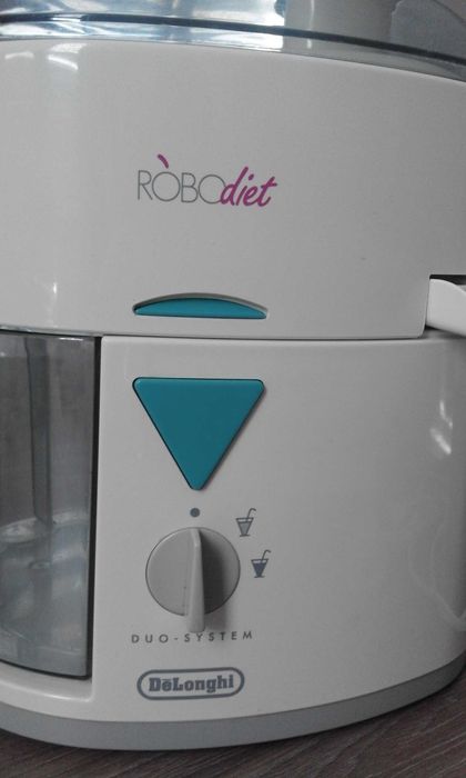 Блендер марка AEG, немски и сокоизтисквачка DELONGHI KC 400