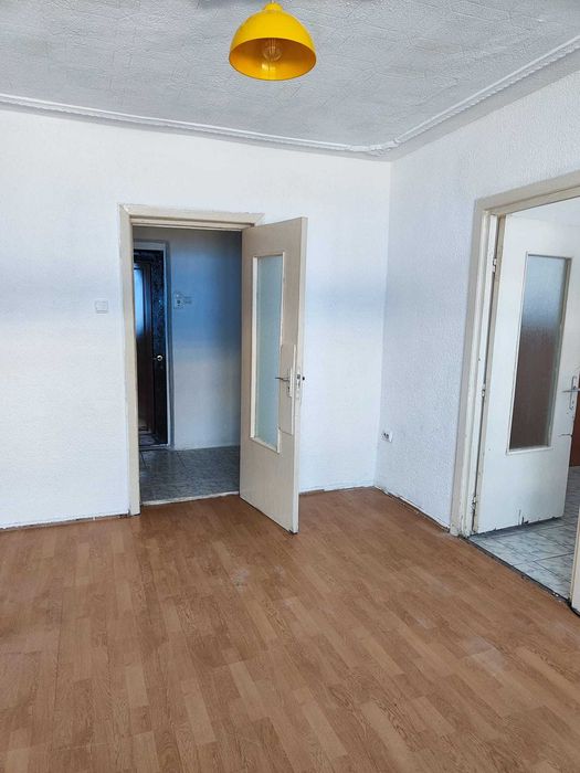 Vand Garsoniera in Turnisor