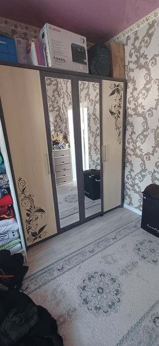 50000мын шкаф сатылады