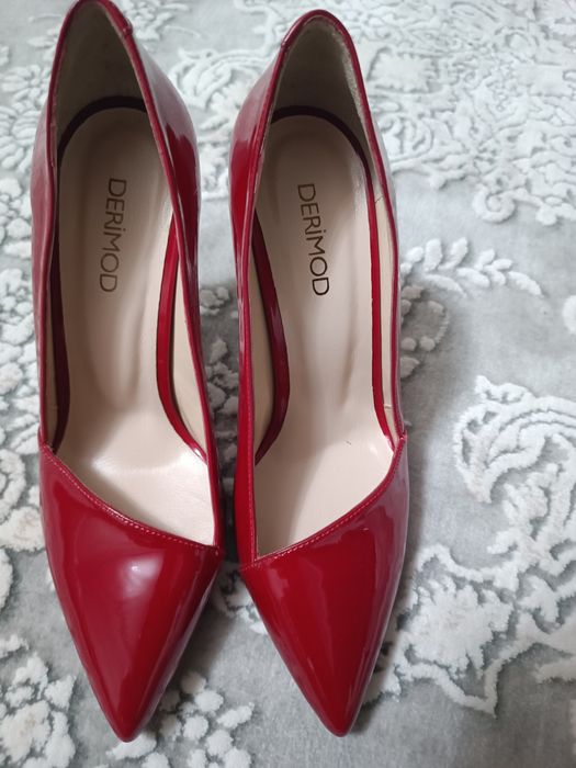 Брендовые туфли от Деримод