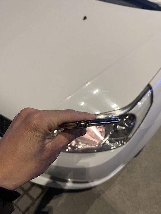 Iphone Xs max        .