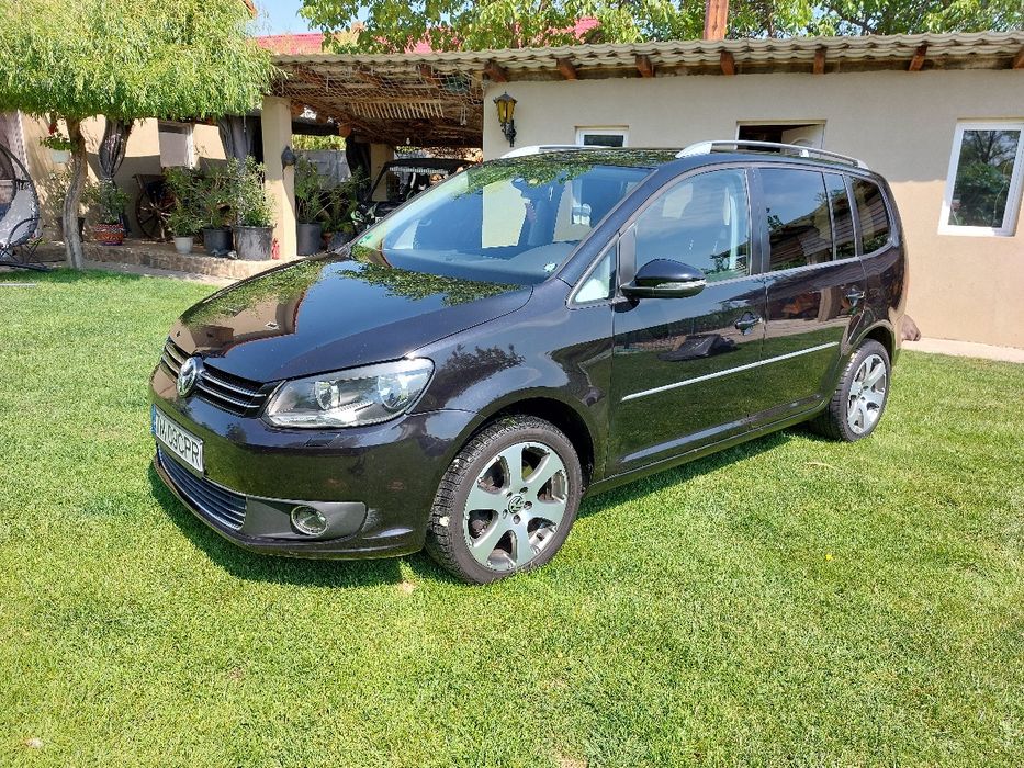 VOLKSWAGEN Touran 2011 — imagine 2