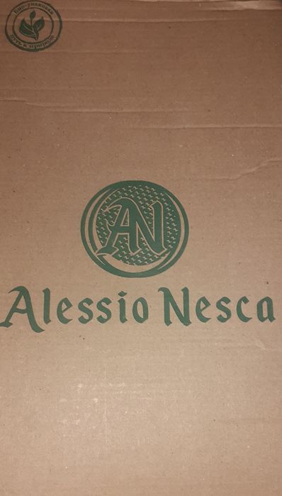 Белые кроссовки , кеды