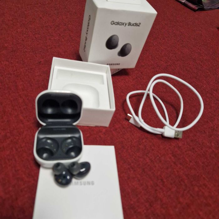 Безжични слушалки Samsung Galaxy Buds2