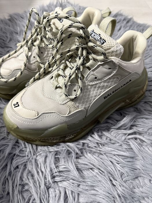 Balenciaga triple s 37
