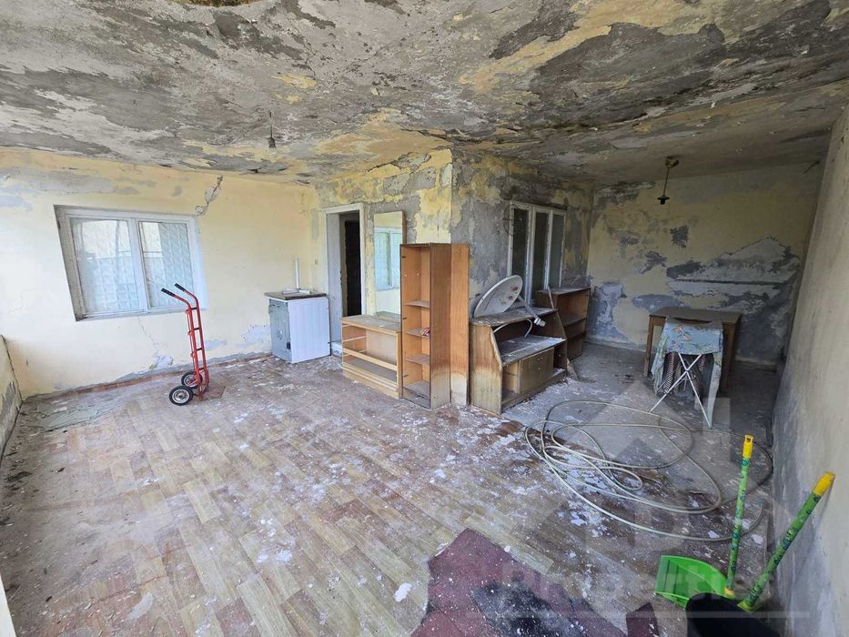 Парцел с две къщи, с.Горица, обл.Варна