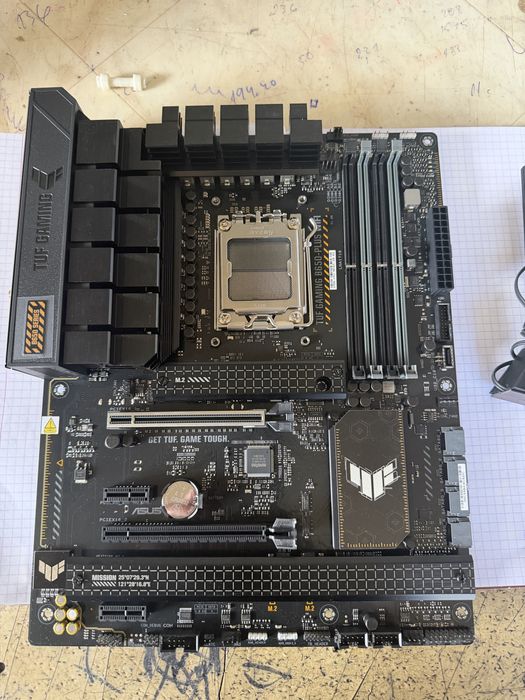 Asus Tuf Gaming B650-plus WIFI