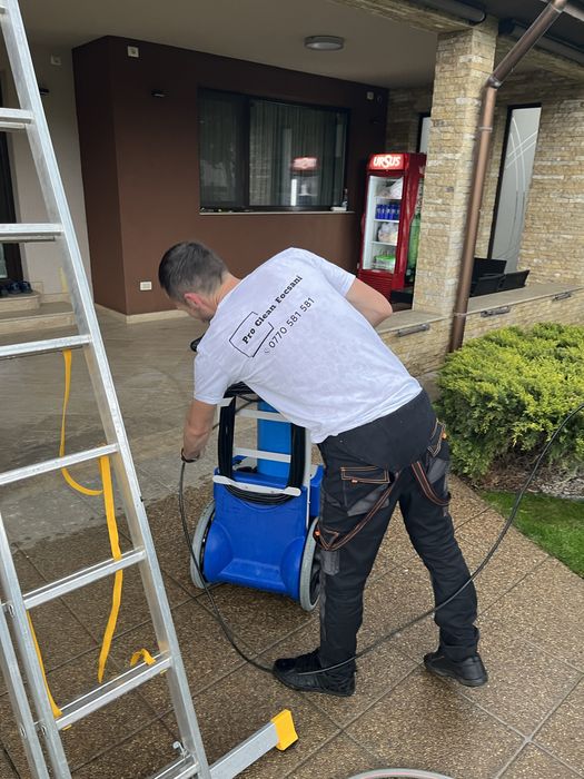 Spalare curatare panouri fotovoltaice Braila Galati  Tecuci  Matca