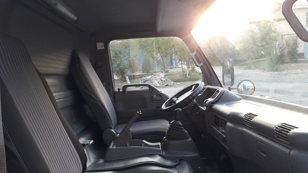 Исузи  грузавой   5  тонали