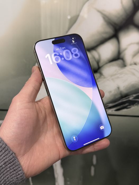 iPhone 16 Pro Max Natural Titanium