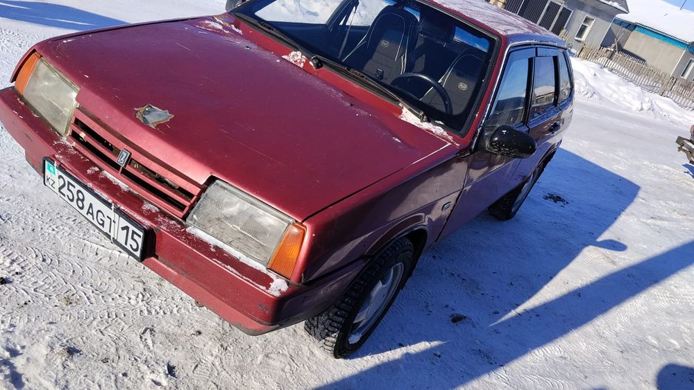 Продам ваз 2109 ,на полном ходу