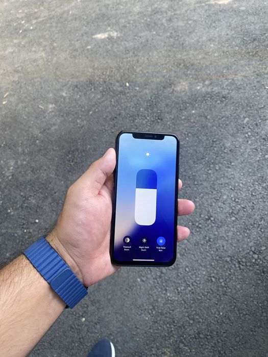 Iphone xs ayfon xs 64gb LL/A sotiladi tel ideal aybi yo face ishlidi