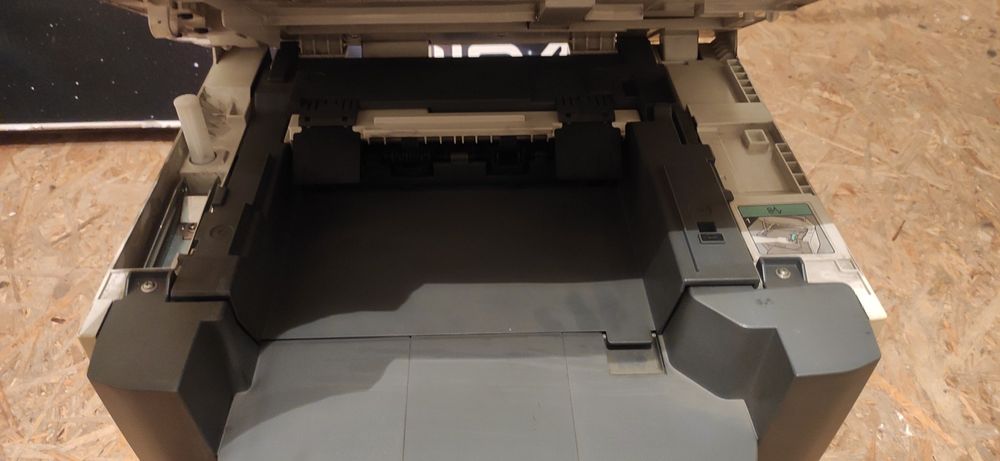 Продам МФУ Canon MF 4140